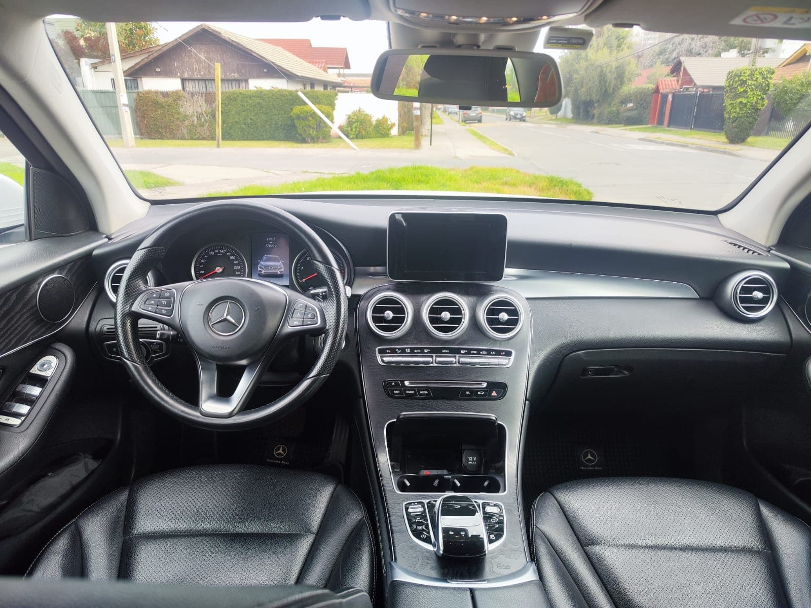 WhatsApp Image 2025-09-16 at 08.10.45 (1)