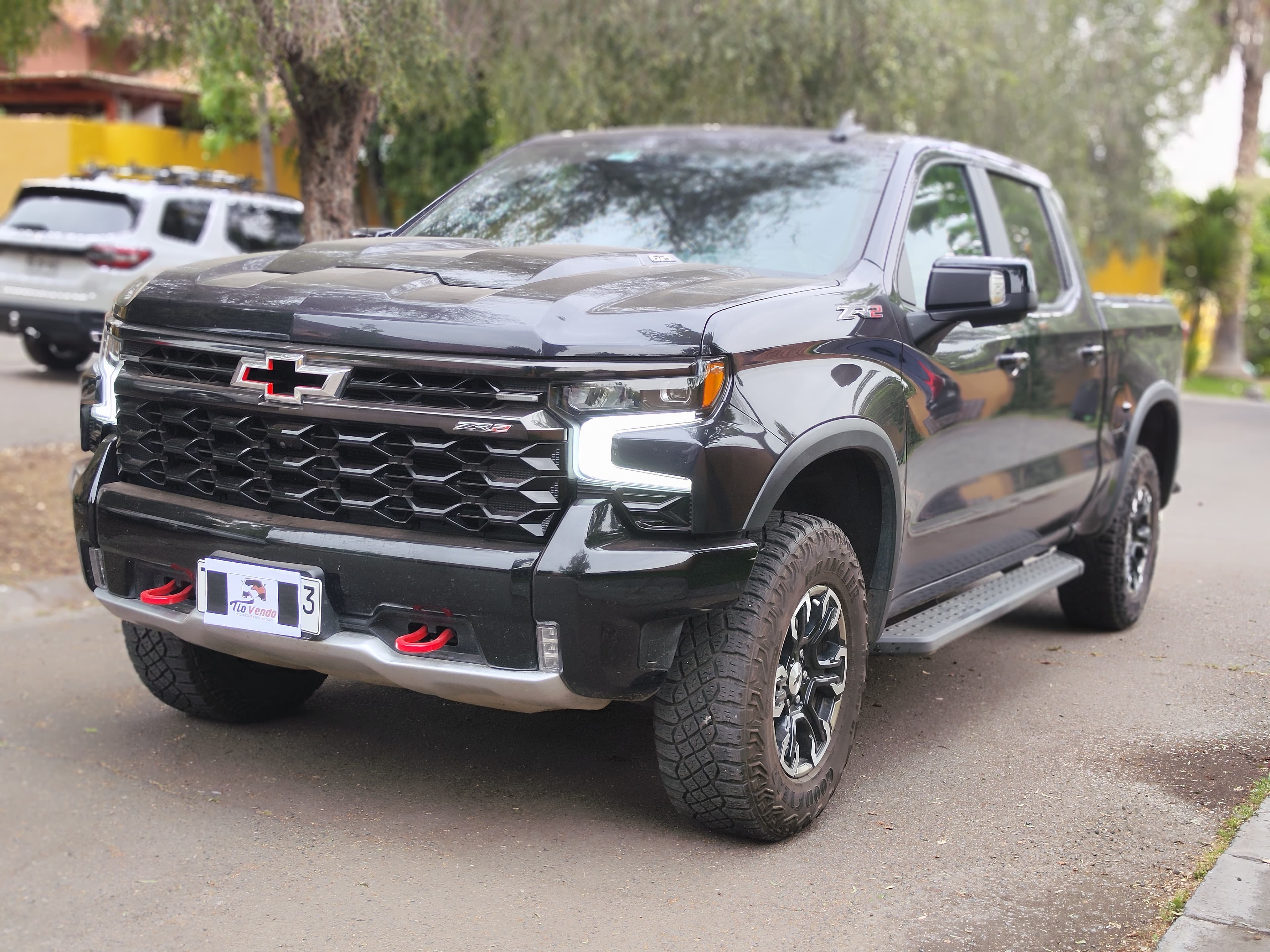 Chevrolet Silverado 2024 - lateral