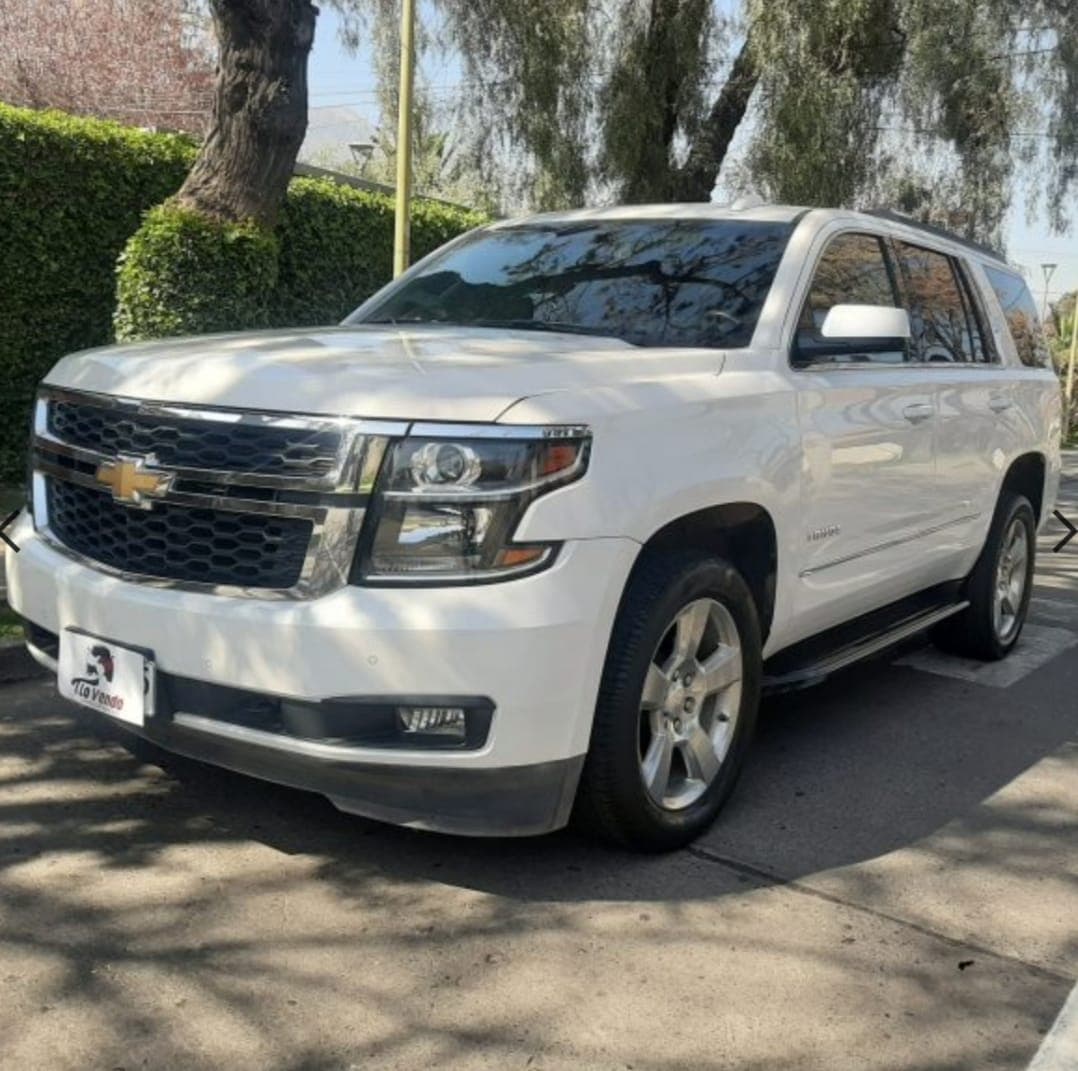 Chevrolet Tahoe 2018 - lateral