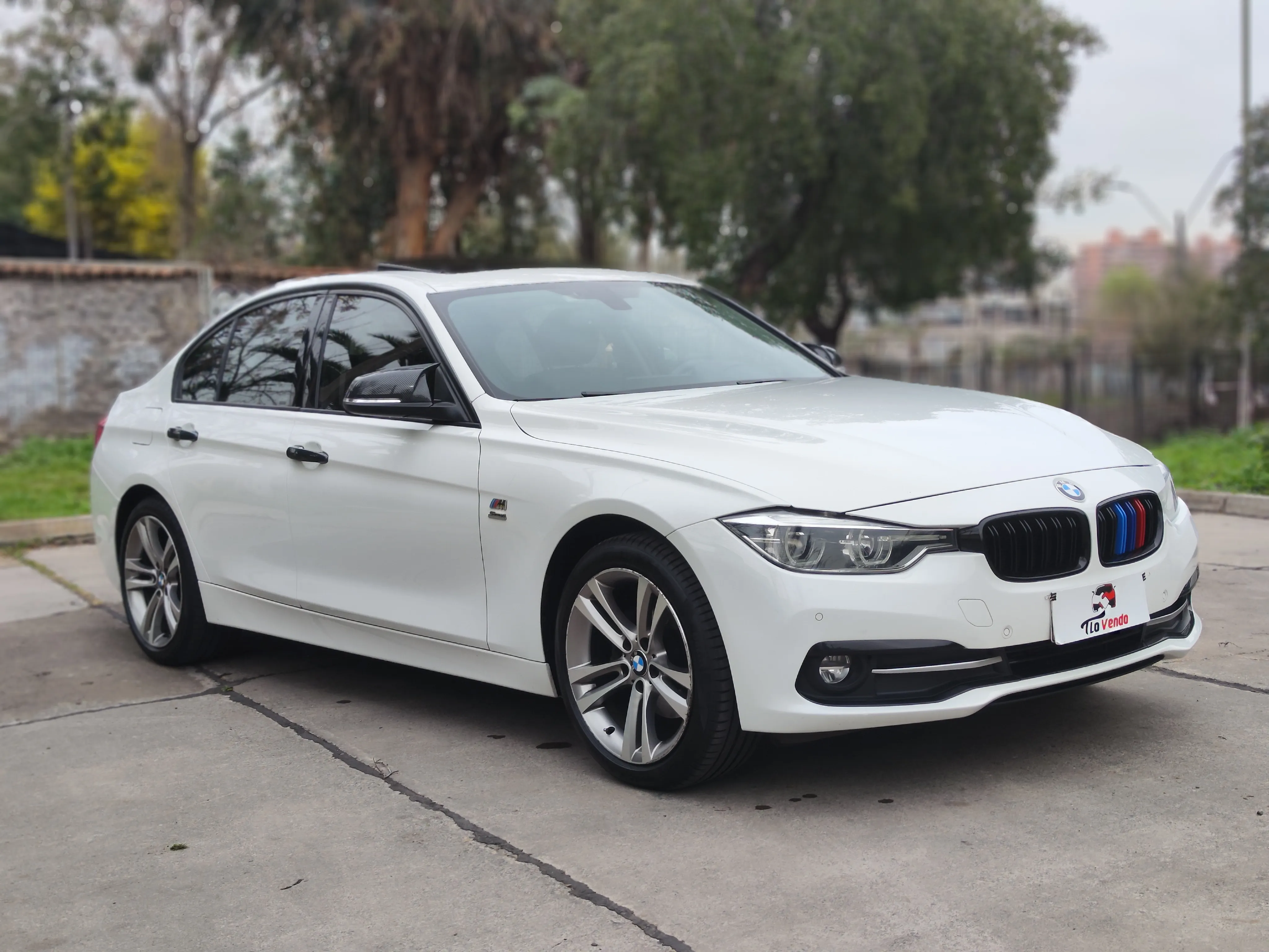 BMW 320D — foto 3 de 17