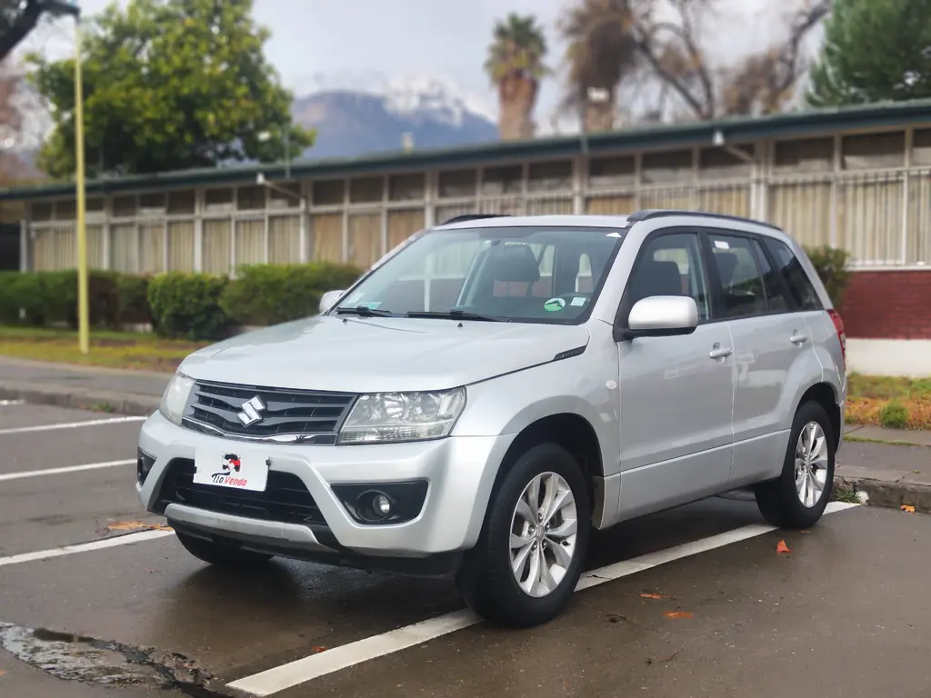 Suzuki Grand Nomade 2014 - lateral