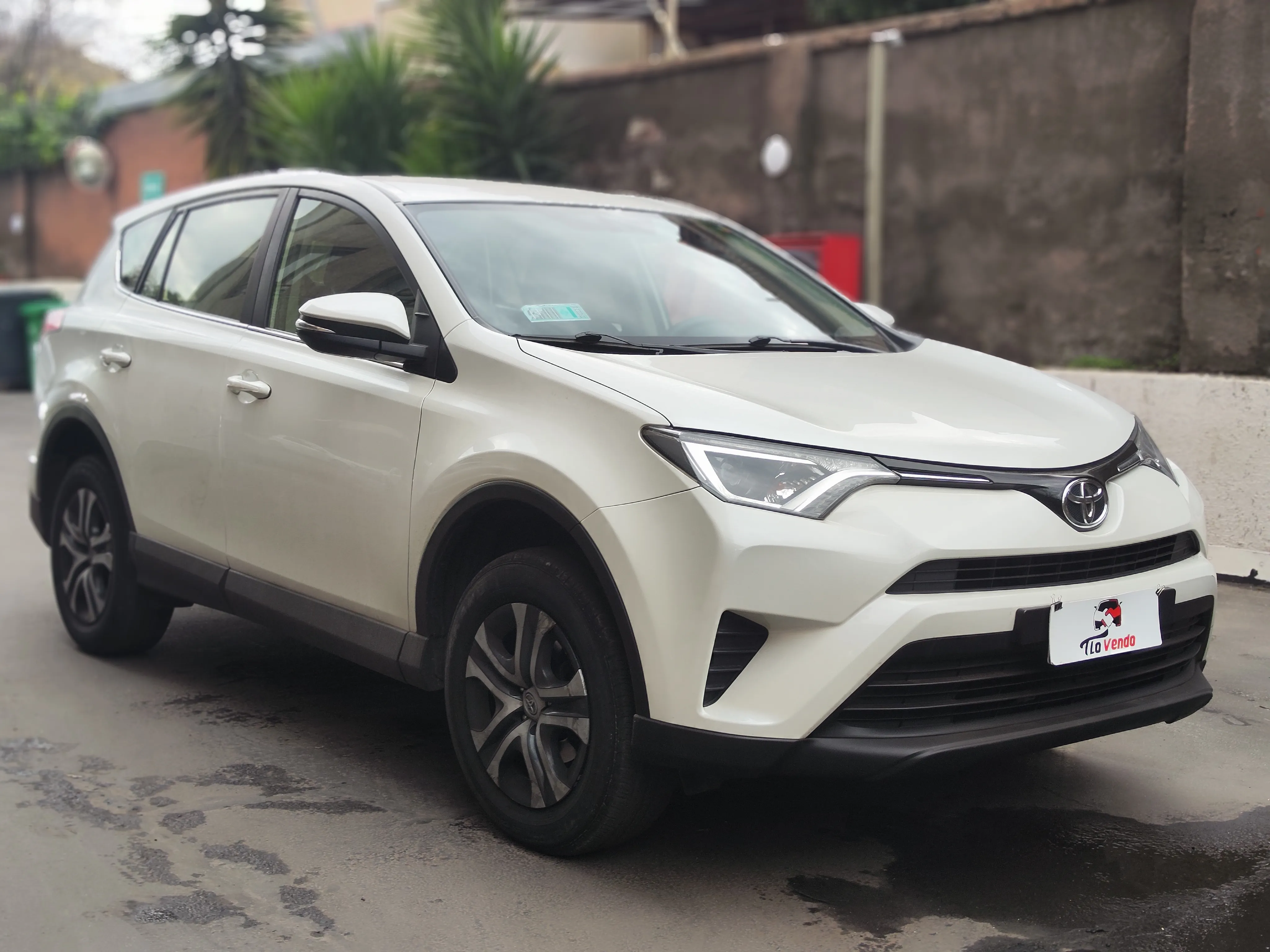 Toyota RAV4 — foto 3 de 13